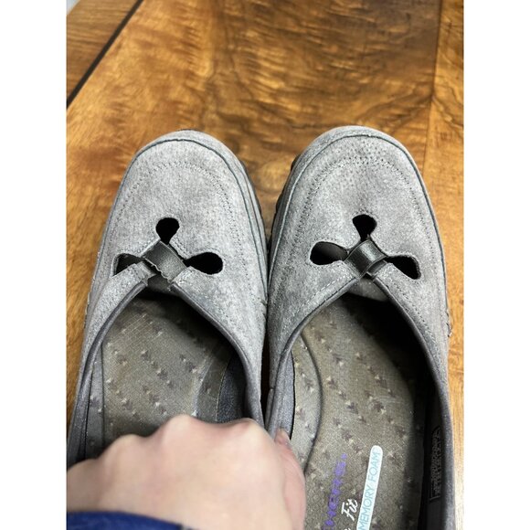 Skechers Bikers Women’s US 9 W Gray  Suede Slip-On Relaxed Fit Casual Shoe Flats - Picture 4 of 7